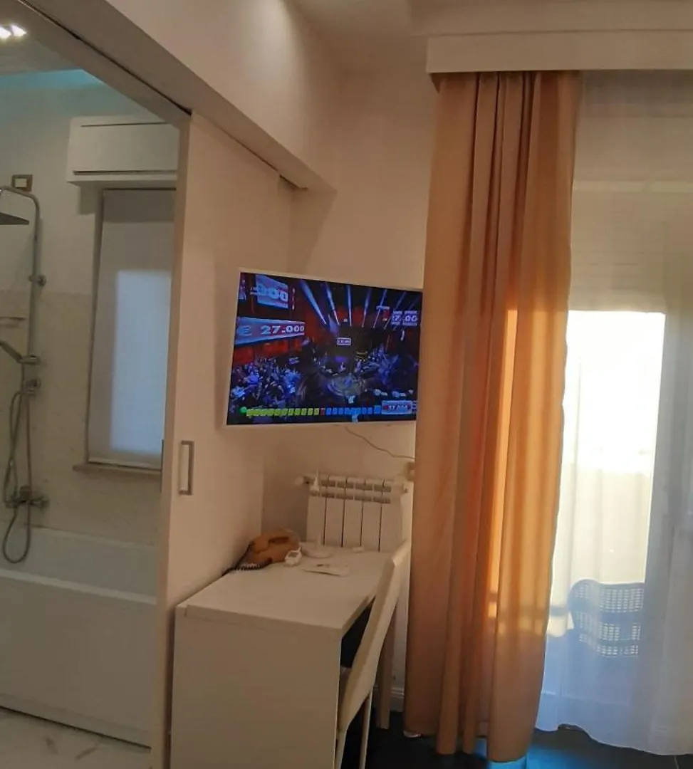B&B Diamond Reggio Calabria 0*,  Italy